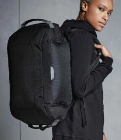 Quadra SLX® 30 Litre Stowaway Carry-On -XAMAX 1ff86c920551a66b6890d2b2567910b70daacc4d4289214b10994722d0d2d679