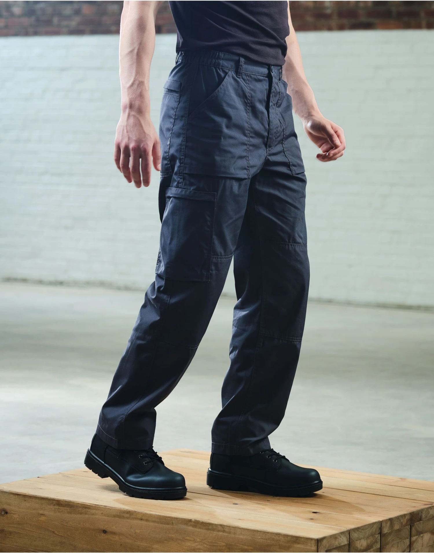 REGATTA PROFESSIONAL New Action Trouser (Reg) 5 REGATTA PROFESSIONAL New Action Trouser (Reg) - Image 3