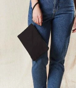 Westford Mill Canvas Wristlet Pouch 23 Westford Mill Canvas Wristlet Pouch -XAMAX 4abbfa54d8c0d05b1d1d63a673814ef0efe6709aea0110999c08e956ce662b34