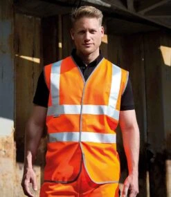 Result Safe-Guard Safety Hi-Vis Vest Using 3M™ -XAMAX 4c39959a635184bf705182974a3f53c110cca32e9fcbbb5bb0dce39968233e4c