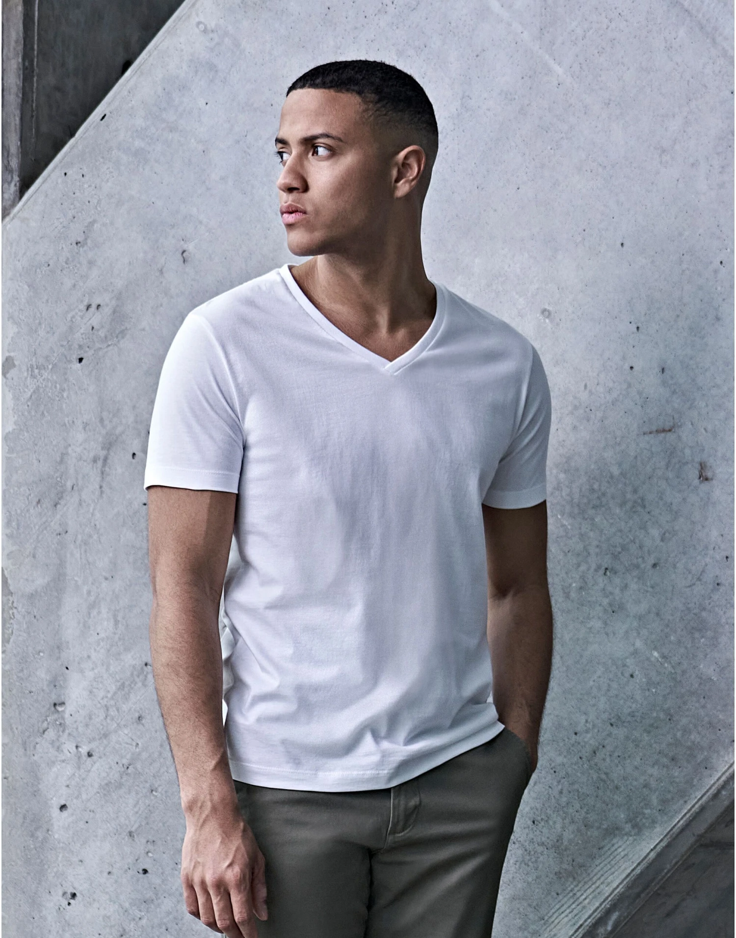 Tee Jays Mens Fashion V-Neck Sof-Tee 5 Tee Jays Mens Fashion V-Neck Sof-Tee - Image 3