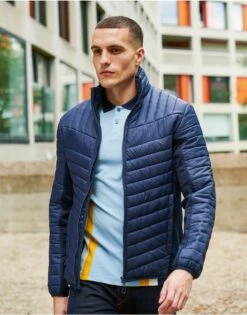 Regatta Professional Mens Tourer Hybrid Jacket -XAMAX 78e7d06750feba5c25dd033166f1154693d7a7bf9e8c4f122d1a972371fb31de