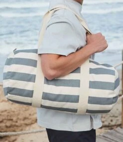 Westford Mill Nautical Barrel Bag 13 Westford Mill Nautical Barrel Bag -XAMAX 87ff33d40f12baf2446d442a67d768ff6d49ab3741e983250dae34dbe7a14391