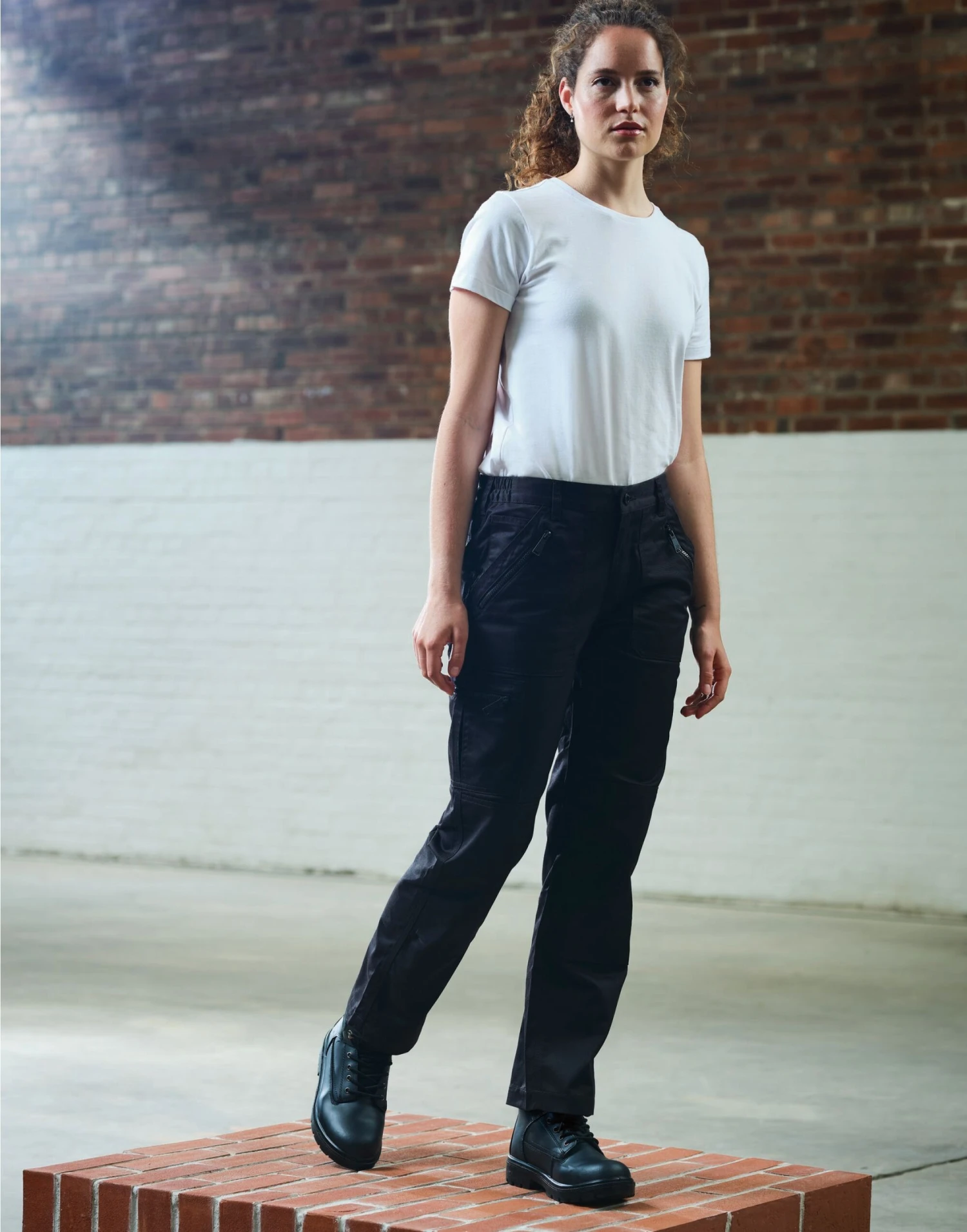 Regatta Professional Womens Pro Action Trousers (R) 5 Regatta Professional Womens Pro Action Trousers (R) - Image 3