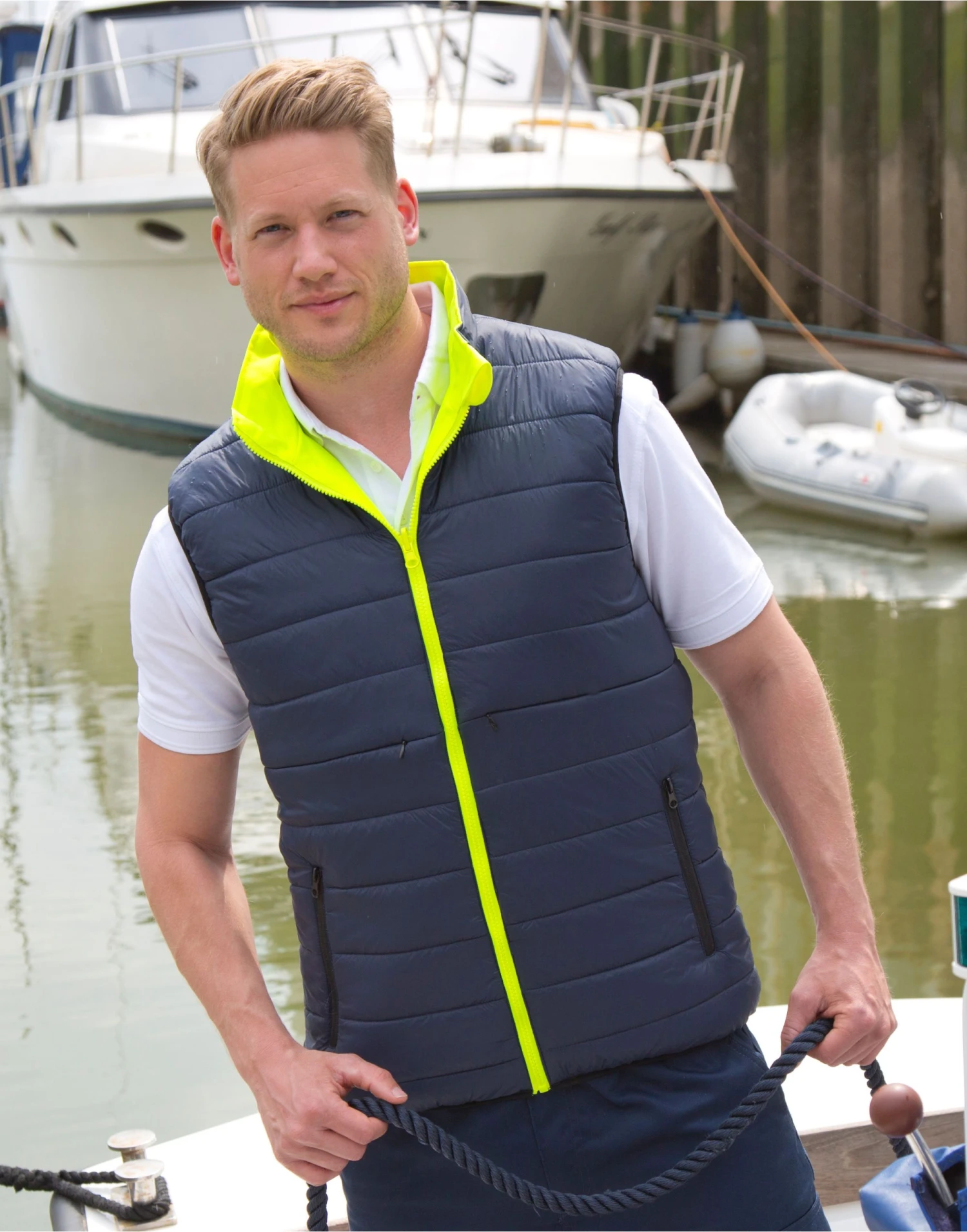 Result Safe-Guard Reversible Soft Padded Safety Gilet 5 Result Safe-Guard Reversible Soft Padded Safety Gilet - Image 3