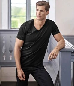 Tee Jays Mens Luxury V-Neck Tee -XAMAX d2772aecbb6c442b917a5cbab074e3c58283a37e3ef42f367f03f910b24fe8c2