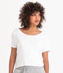 Ecologie By AWDis Ladies Daintree Ecoviscose Cropped T Shirt -XAMAX ea002f acw model 1 hero