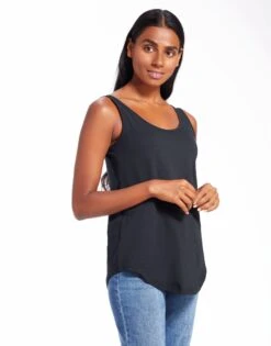 Mantis Womens Loose Fit Vest -XAMAX f71ec1c77453cfee0420e423067a420112c0d07c167e2dfae0c7a0f9734e7e23