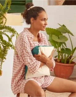 Westford Mill Fairtrade Cotton Piped Cushion Cover 13 Westford Mill Fairtrade Cotton Piped Cushion Cover -XAMAX fe3e89286522e980a0d20a74a7ddb4588b21566c3a326327ce3ad49c6e800818